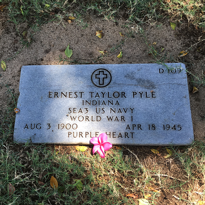 Ernie Pyle's grave marker
